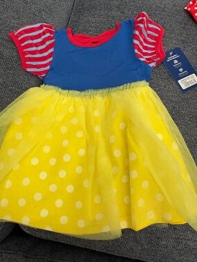 Princess short sleeve bow twirl dress Snow White